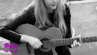 HETTIE // Cut Me Off (Live on Brighton Beach)