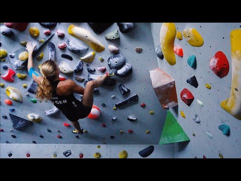Meet Alma Bestvater (#Climbing) - #Classof22