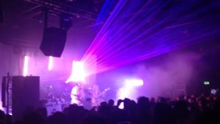 The Man Don&#39;t Give a F*** (finale) - Super Furry Animals