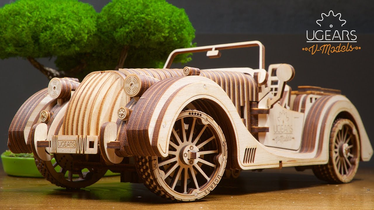 Ugears 3D dřevěné mechanické puzzle VM-01 Auto (roadster)