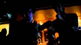 Donots - Superhero Live &amp; Unplugged