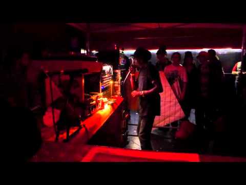 Aba Shanti-I play Iya Ingi "Foundation" @ Dub Station MI - Italy