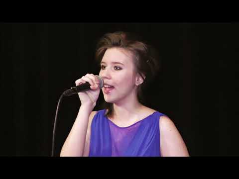 Katarína Knechtová: Isabel