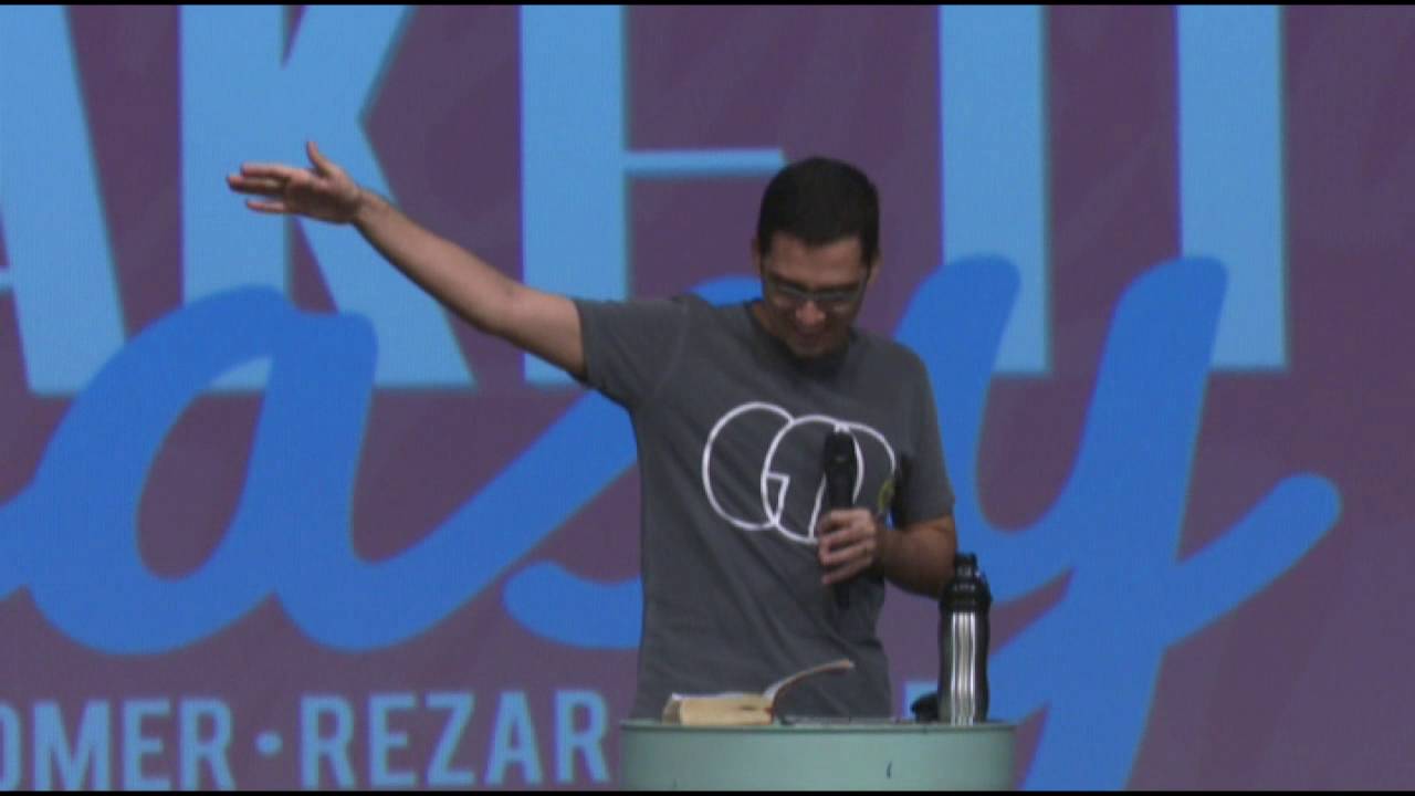 Thiago Dutra - Tema: Santo Antônio, Luan Santana e a Velhinha Gagá