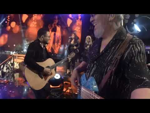 Alex Gomez & Pepe Hernández live Cam Emmanuel, Chica de humo , Toda la vida, La última luna