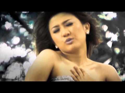 MENDUA - "Hampir Ke Situ" (Official MV)