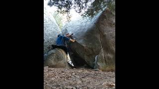 Video thumbnail of Frankispain, 7a+ (sit). Can Boquet