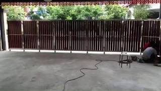ประตูบานเลื่อนโค้งเก็บด้านข้าง ประตูบานเลื่อนโค้งเก็บด้านข้าง