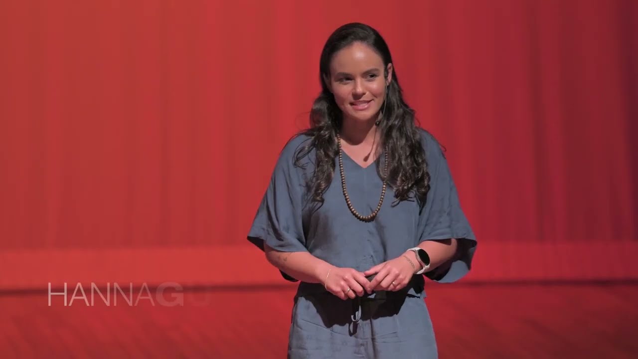 Quem joga, aprende: a importância dos jogos na aprendizagem | Hanna Guimarães | TEDxFaculdadeEnsine