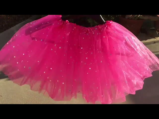 Vídeo relacionado con Hifot Falda Tutú para Mujer con Luz LED,Tutu Ballet Mujer Adulto Luminoso Falda de Baile LED de Princesa Vestido Corto de Baile Princesa para Fiestas de Navidad - Baterías No incluidas