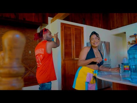 Letras \ Con Una Prima - Déjame Revisarte El Celular 2 / Los Del Fino ( El Bla031 ) Ft Ingrid Laien