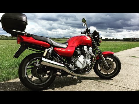 HONDA CB 750 - How to replace the valve cover gasket