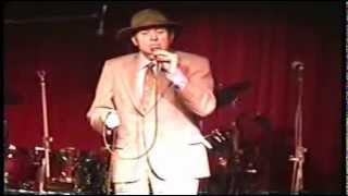 18 Yellow Roses CRISPIAN ST. PETERS live Dartford 24th Dec 98