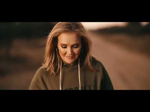 Juanita du Plessis - Liewe Jinne! (Official Music Video)
