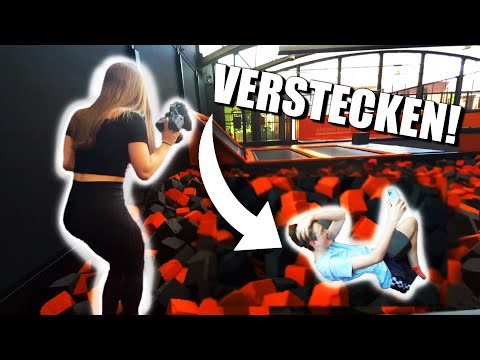 HIDE AND SEEK in a TRAMPOLINE HALL with Moritz and Lea! || DAILY VLOG 242