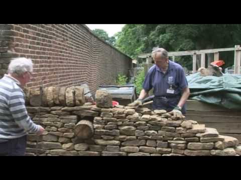 download lagu mp3 mp4 Cotswold Stone Wall, download lagu Cotswold Stone Wall gratis, unduh video klip Cotswold Stone Wall