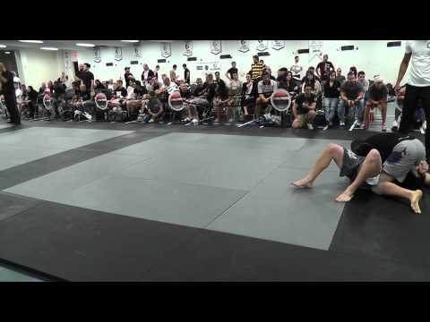 Mike Wadsworth vs Anthony Restuccia - Intermédiaire / Intermediate -190 Round Robin