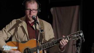 Lost in the Trees - &quot;Red&quot; (Live at WFUV)