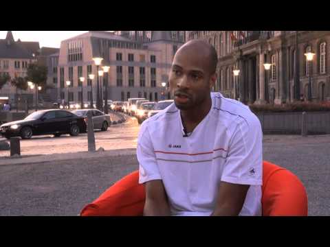 Les Joueurs, autrement... - La jeunesse de Guy Muya - Belgacom Liège Basket