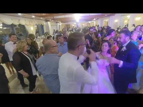 musica per matrimonio al ristorante in Molise - matrimonio travolgente - matrimonio divertente.