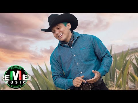 Edwin Luna y La Trakalosa de Monterrey - Regresa sólo un día ft. Los Capitanes (Video Oficial)