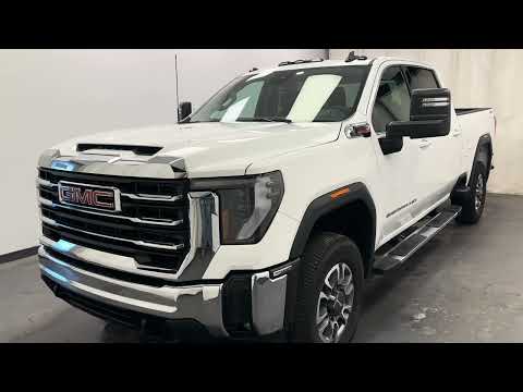2025 GMC Sierra 3500HD in White for sale at Davis GMC Buick Lethbridge in Lethbridge, AB