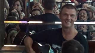 [Nick Carter] "19 in 99" - Acoustic in São Paulo (July 2016)