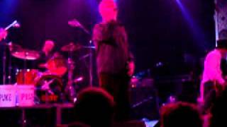 Wished I Was A Giant - Guided By Voices - The Electrifying Conclusion, Chicago - New Years Eve, 2004