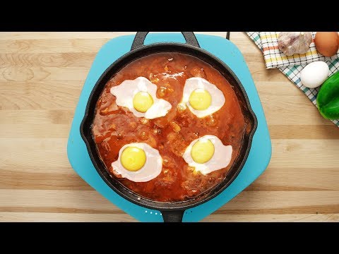 Eggs In Hell (Simple Shakshuka)