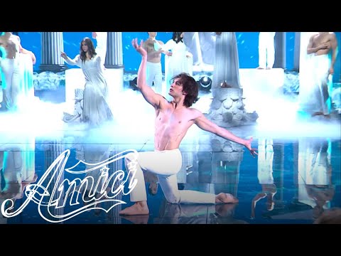 Amici 21 - Michele - Strength of a thousand men