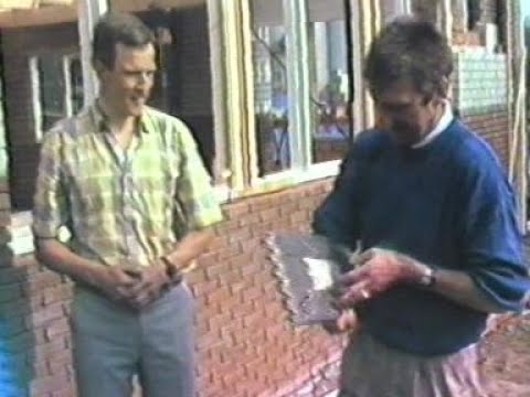 1987 Nieuwsflits april - Hoorn: WSV 'Karperskuyl' - Clubgebouw - 'Eerste steen'