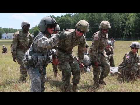 Raw video: Legend Soldiers train on Black Hawk patient loading