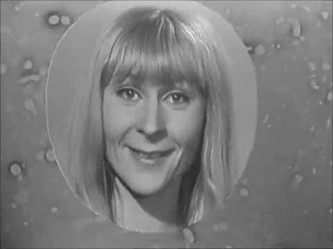 Claude Lombard » 🍨 «  Bain de mousse (1966)