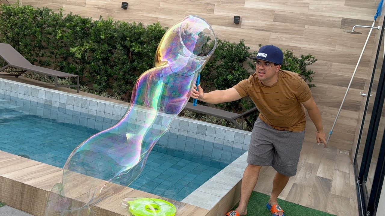 TENTAMOS FAZER A MAIOR BOLHA DE SABÃO DO MUNDO! (conseguimos?)