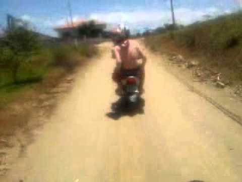 Andando de moto só de cueca - Barra Velha
