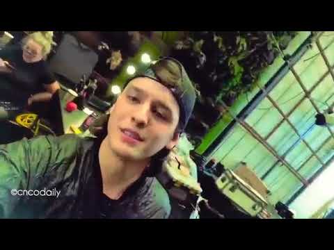 (Behind The Scenes) CNCO ft Little Mix- Reggaetón Lento Remix