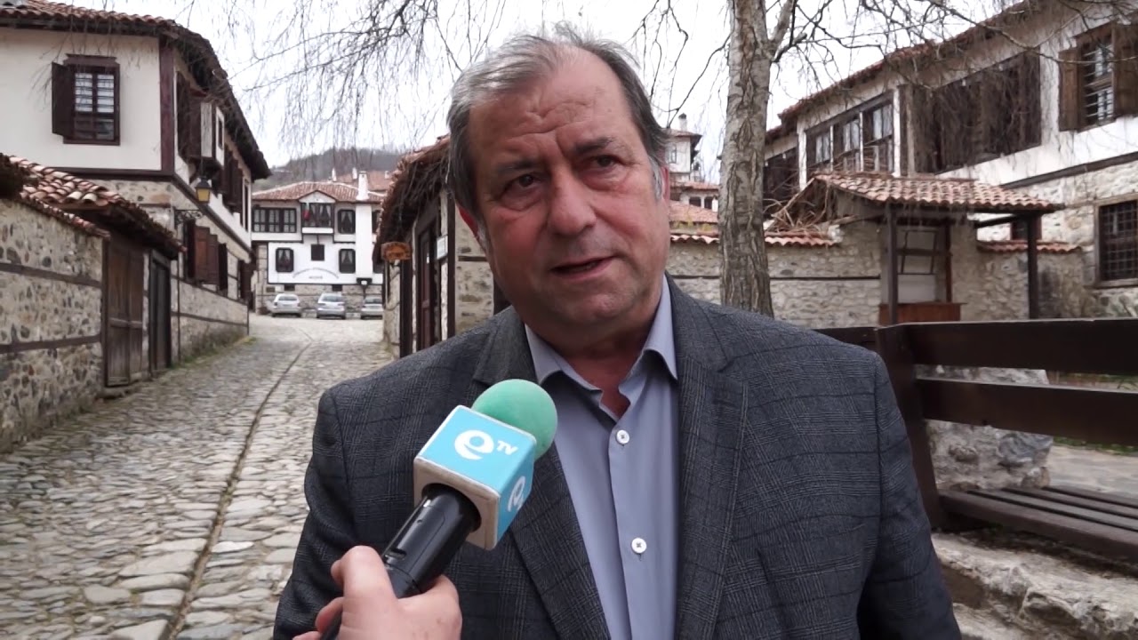Хитър Петър и Настрадин Ходжа в надпревара с ... магарета