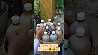 Download lagu sore sore ada tukang jamu depan rumah,,, aku minum jamu kuat dlu mp3