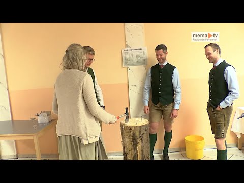 MEMA TV EXTRA - Jägerball im Volkshaus Kindberg ein volles Haus und stark Verjüngt
