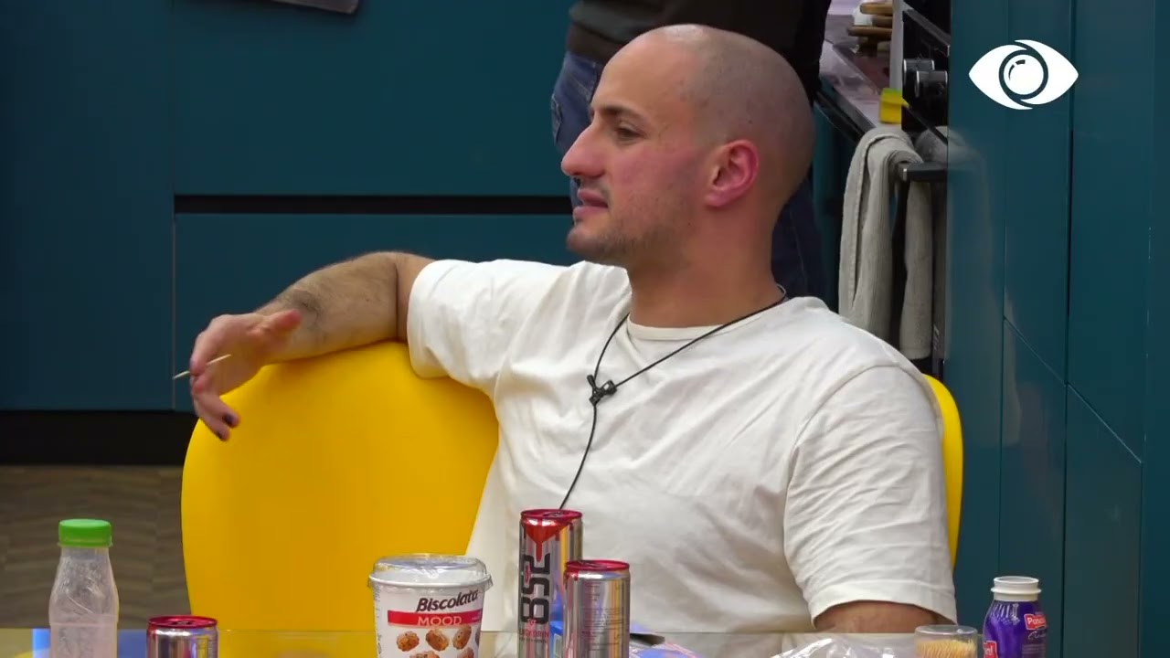 Olta dhe Qetsori bisedojnë me Kristin: Fale Luizin, përqafoje!