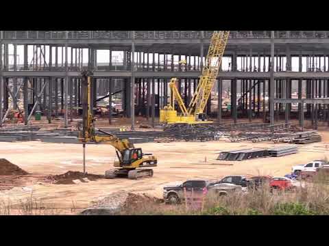 I’m at Giga Texas rn & this is what it feels like....