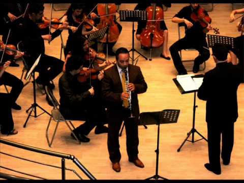 Alvaro Martínez - Onírica para clarinete y piano (2001)