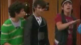 Jonas Brothers and Hannah Montana-We Got The Party With Us [FULL]