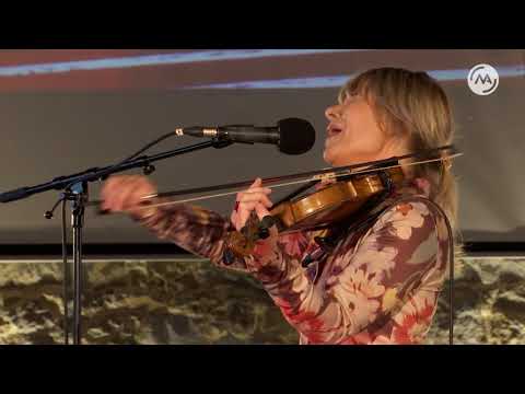 Lucie Dehli - Morrigan - Showcase MATELE