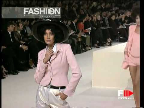 "Chanel" Spring Summer 1997 Paris 1 of 5 pret a porter woman by FashionChannel