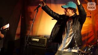 Peyroneles Sueltos - La Frontera Inesperada (Cover) - Late Rock II