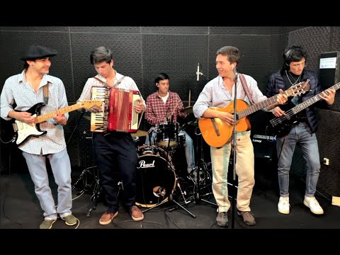 Meta Fuelle - Enganchados en el estudio