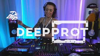 Download lagu BASSLINE & UKG MIX 2026 (Mixed by De Layna) mp3 Download lagu BASSLINE & UKG MIX 2026 (Mixed by De Layna) mp3