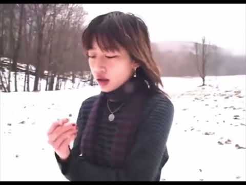 girl smoking in snow then running away reaction video