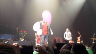 Concert Florent Pagny - Final ( Comme d'habitude + Joyeux Anniversaire et le Banc Bourguignon)